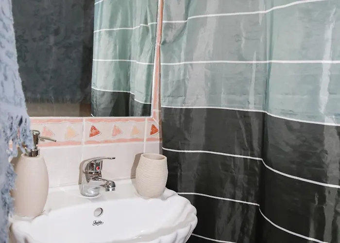 Ioli Luxury Apartament Gourna