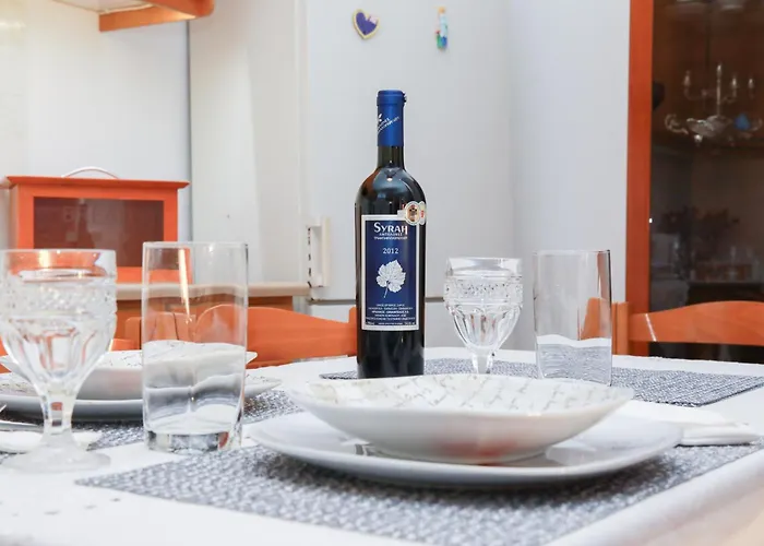 Ioli Luxury Apartament *